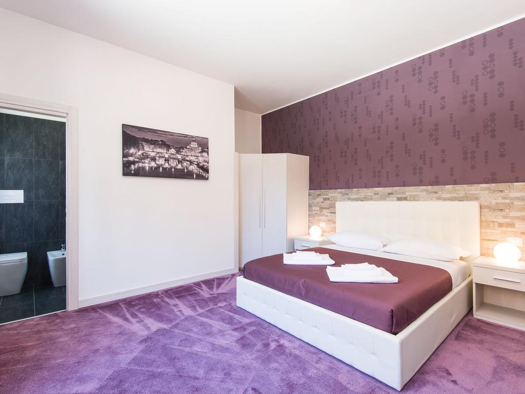 Guesthouse Park Pines โรม ภายนอก รูปภาพ
