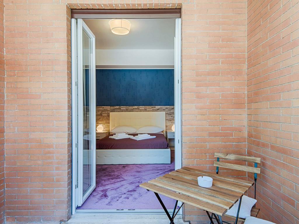 Guesthouse Park Pines โรม ภายนอก รูปภาพ